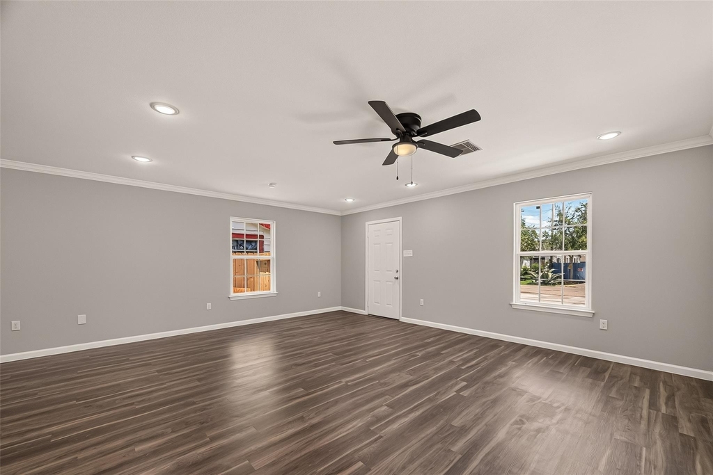 7412 S Hall Street - Photo 7