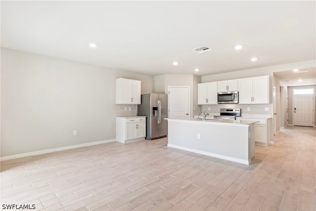9016 Lawn Court - Photo 4