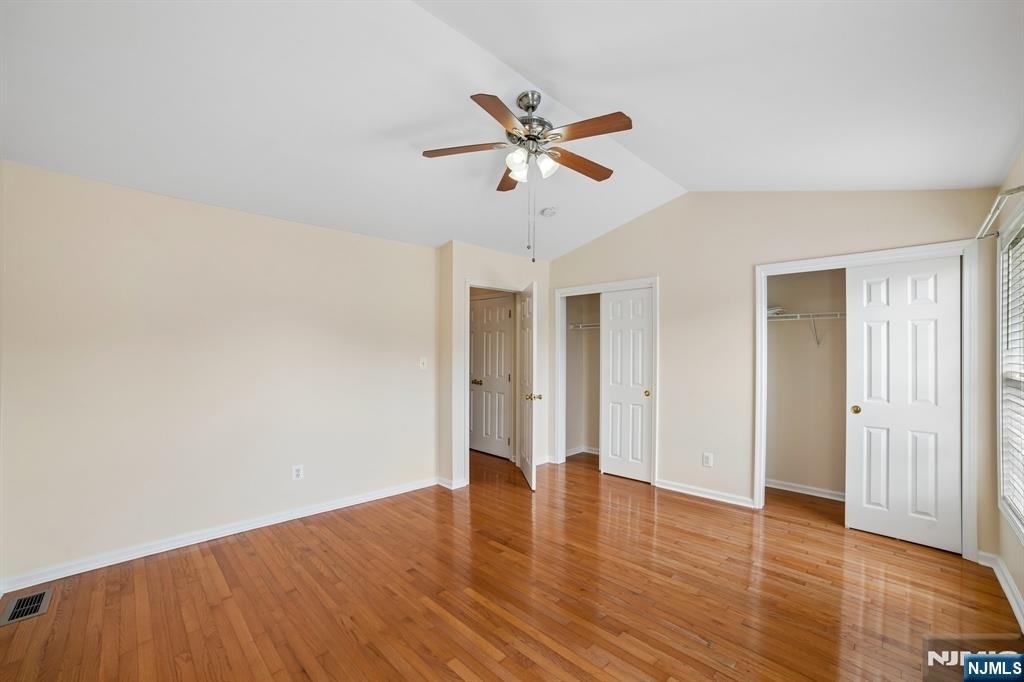 533 Coventry - Photo 24