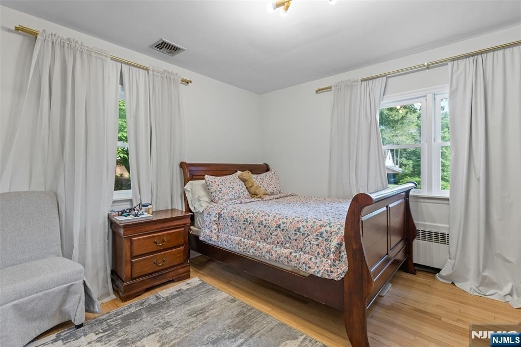 34 Andrew - Photo 14