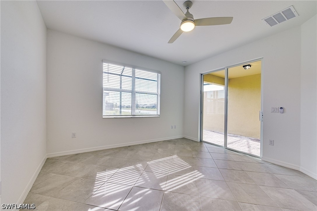 2620 Vine Avenue - Photo 11
