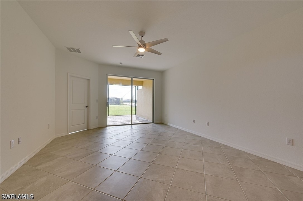 2620 Vine Avenue - Photo 5