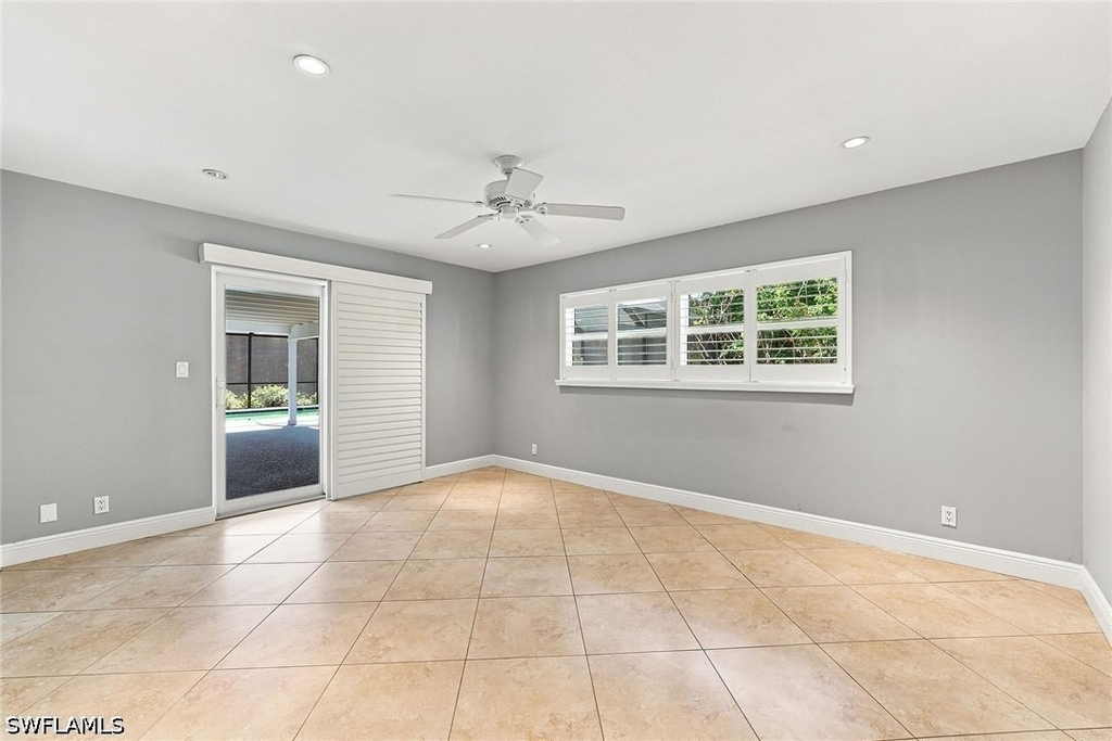 6574 Trail Boulevard - Photo 11