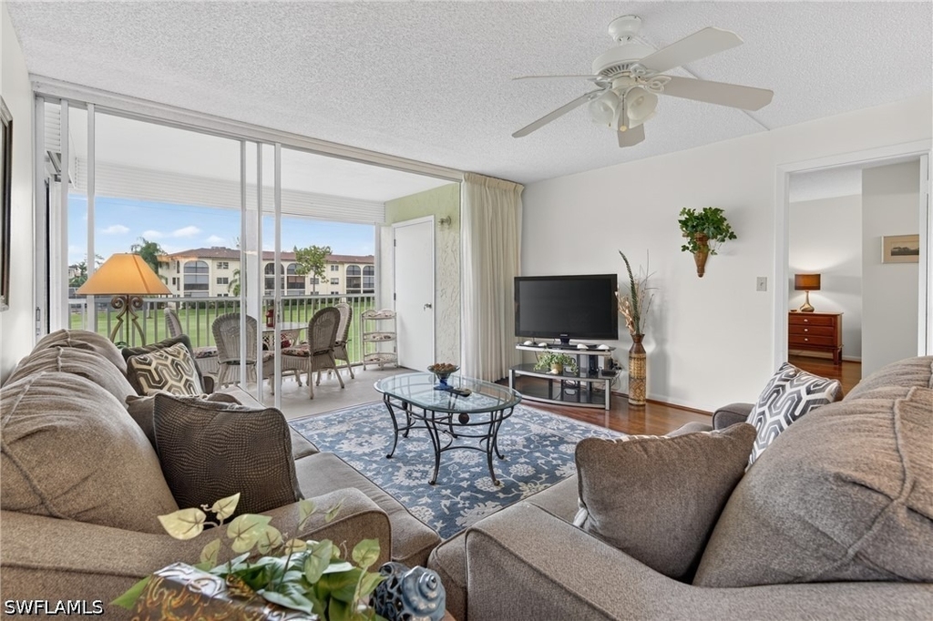 1087 Forest Lakes Drive - Photo 2