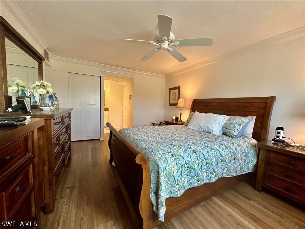 555 Park Shore Drive - Photo 18