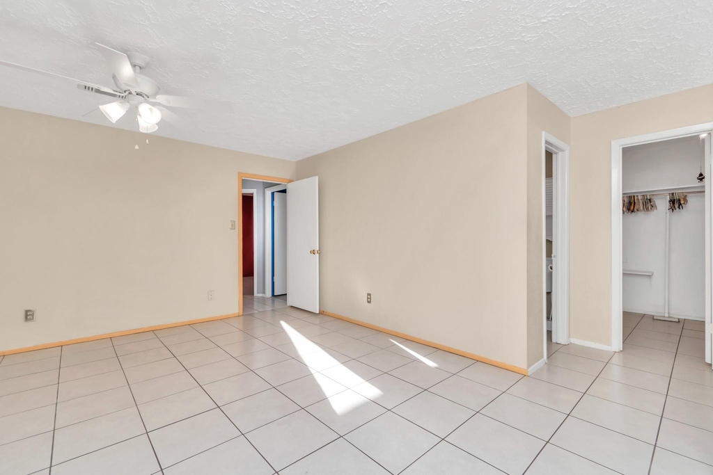 16206 New Field Drive - Photo 18