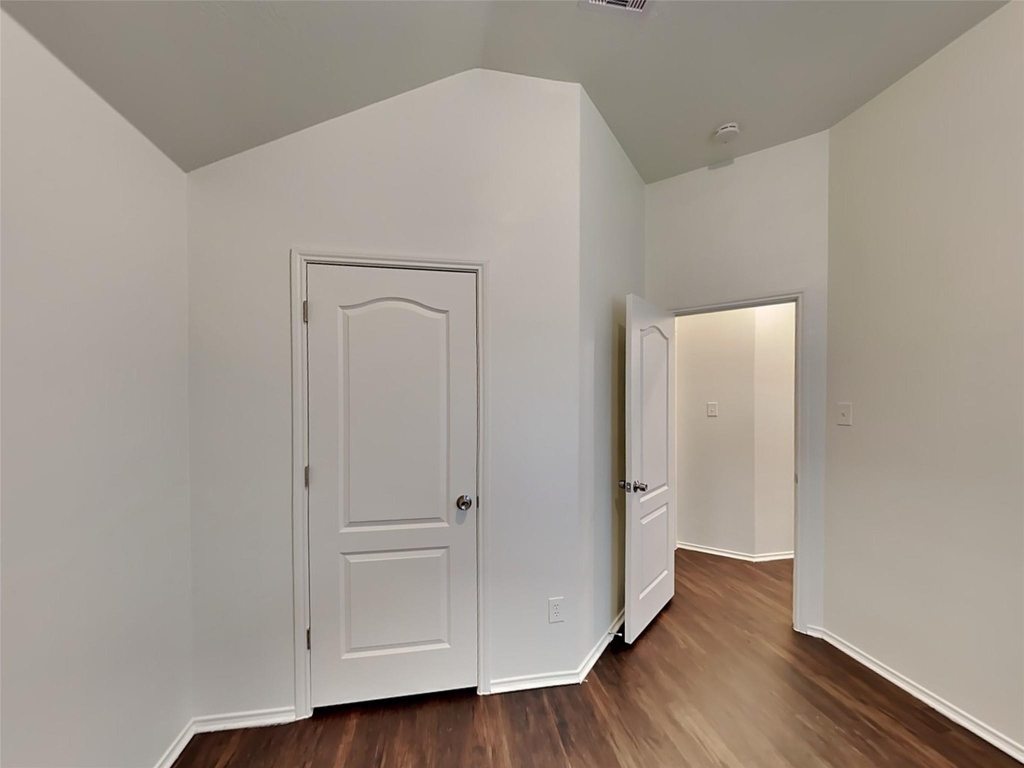 7702 Summerdale Drive - Photo 11