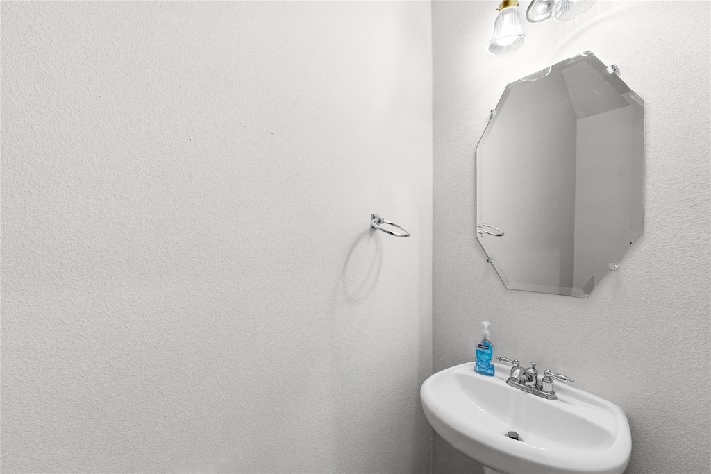 3227 Nickwill Way - Photo 37