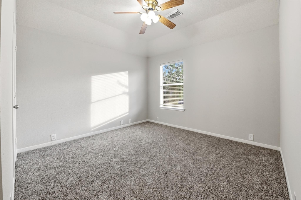 3227 Nickwill Way - Photo 33