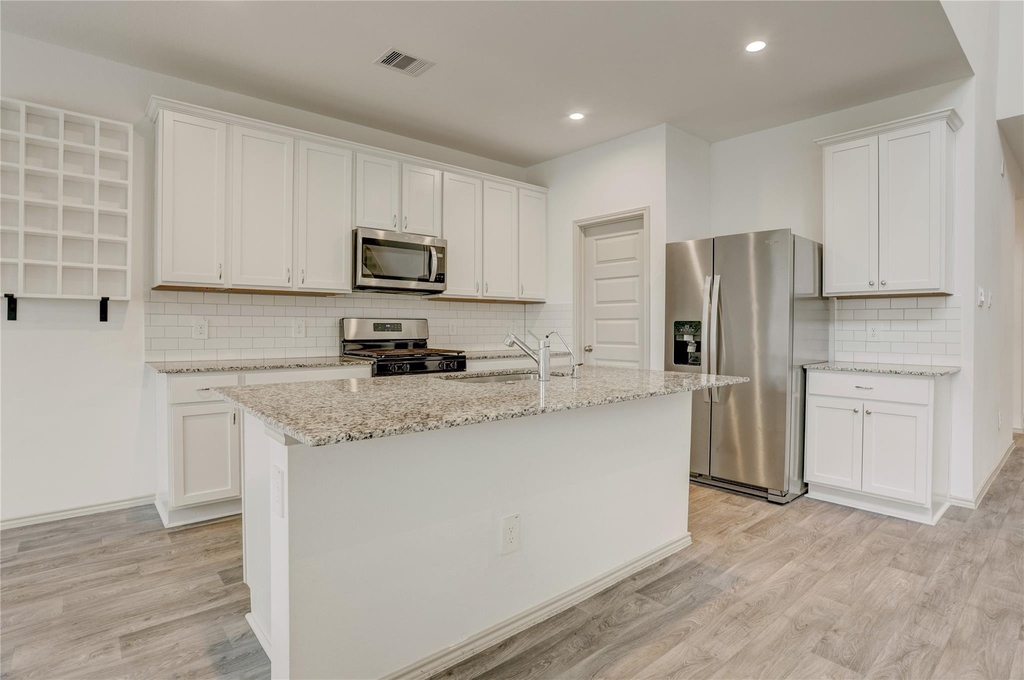 1722 Bryson Heights Drive - Photo 12