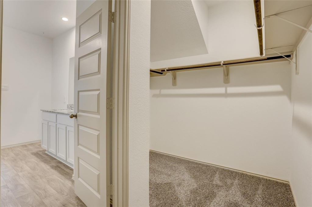 1722 Bryson Heights Drive - Photo 20