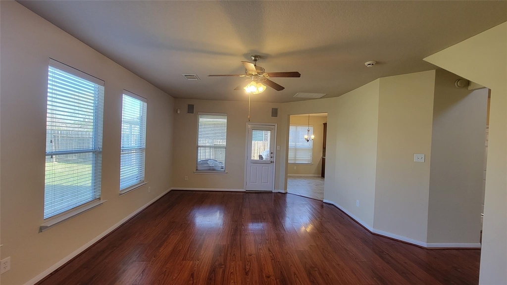 2502 Quiet Sage Lane - Photo 16