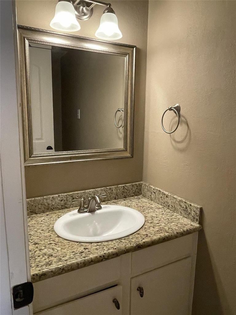13278 Trail Hollow - Photo 5
