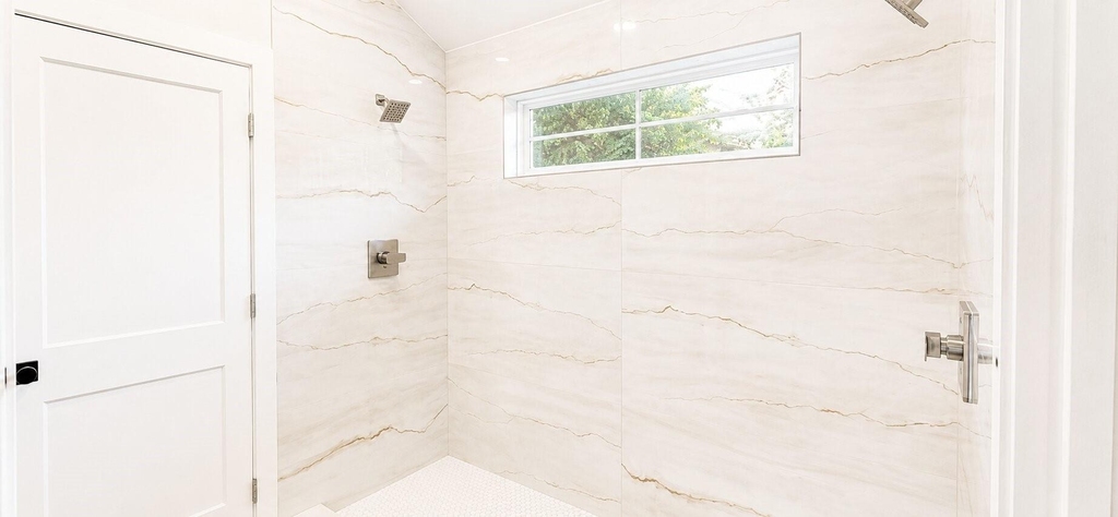 142b College Street - Photo 17