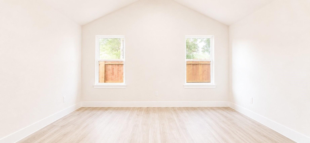 142b College Street - Photo 14