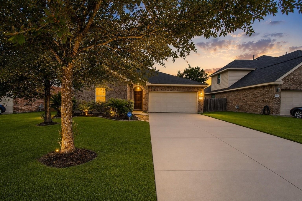 25531 Forest Springs Lake - Photo 0