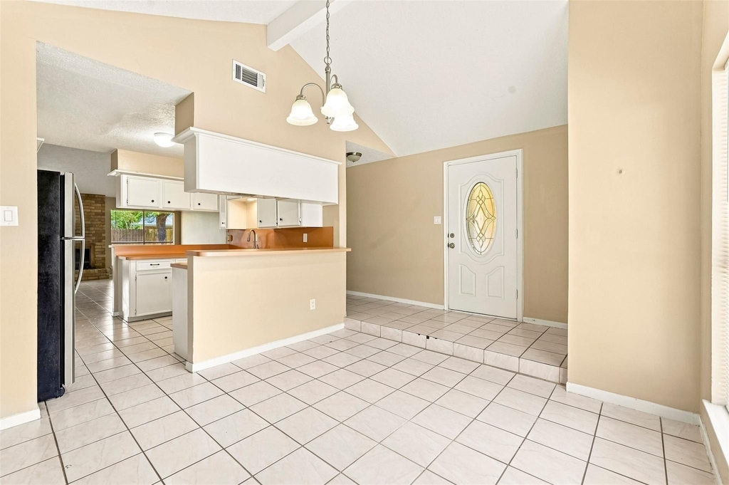 703 Conestoga Circle - Photo 4
