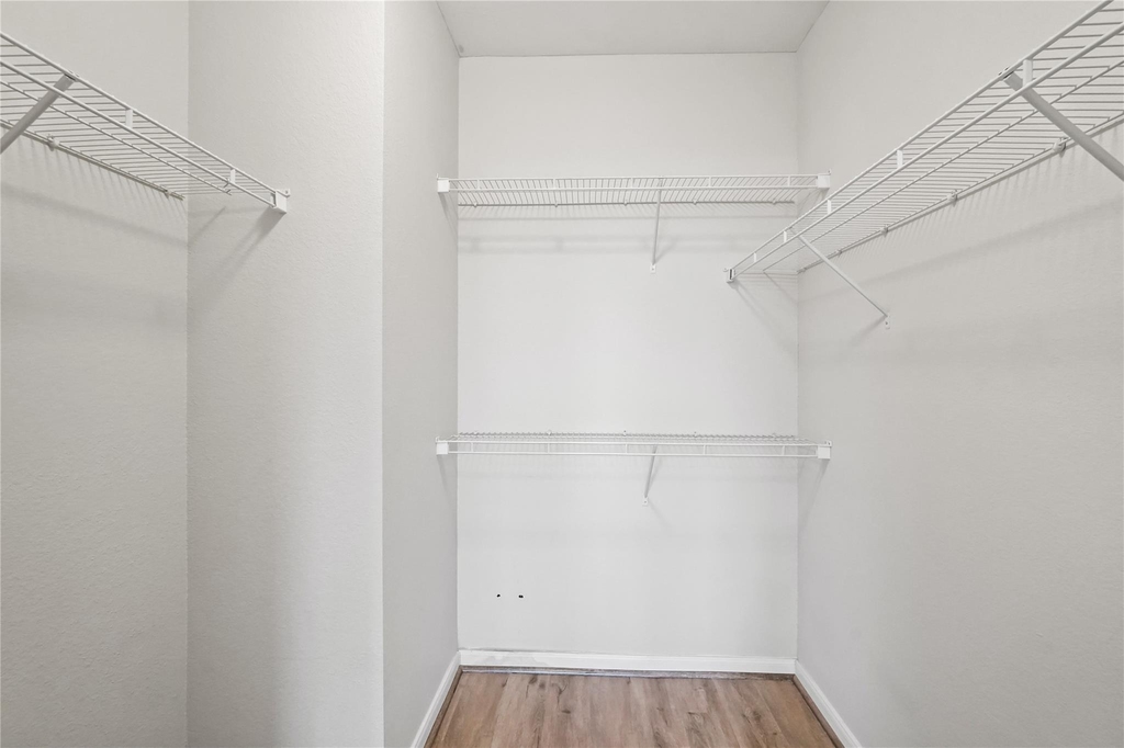 7575 Kirby Drive - Photo 15