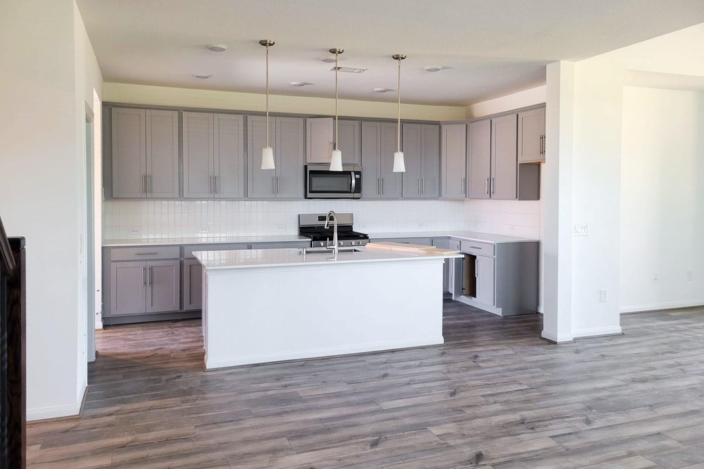 25737 Damask Drive - Photo 5