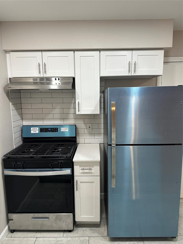 2922 Randolph Road - Photo 0