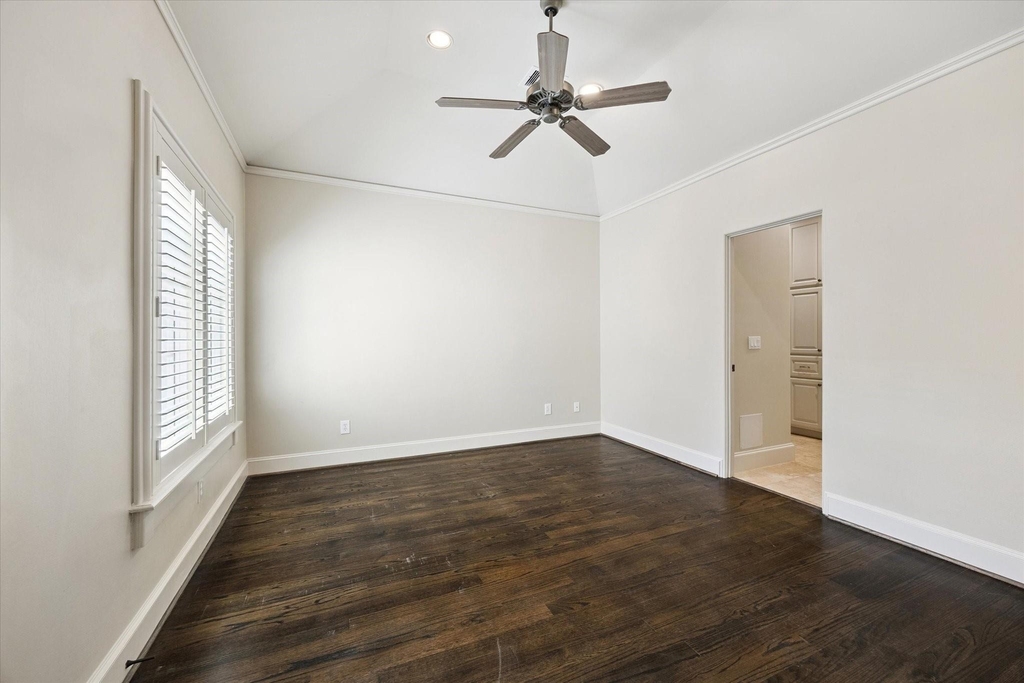 2145 Fairview Avenue - Photo 45