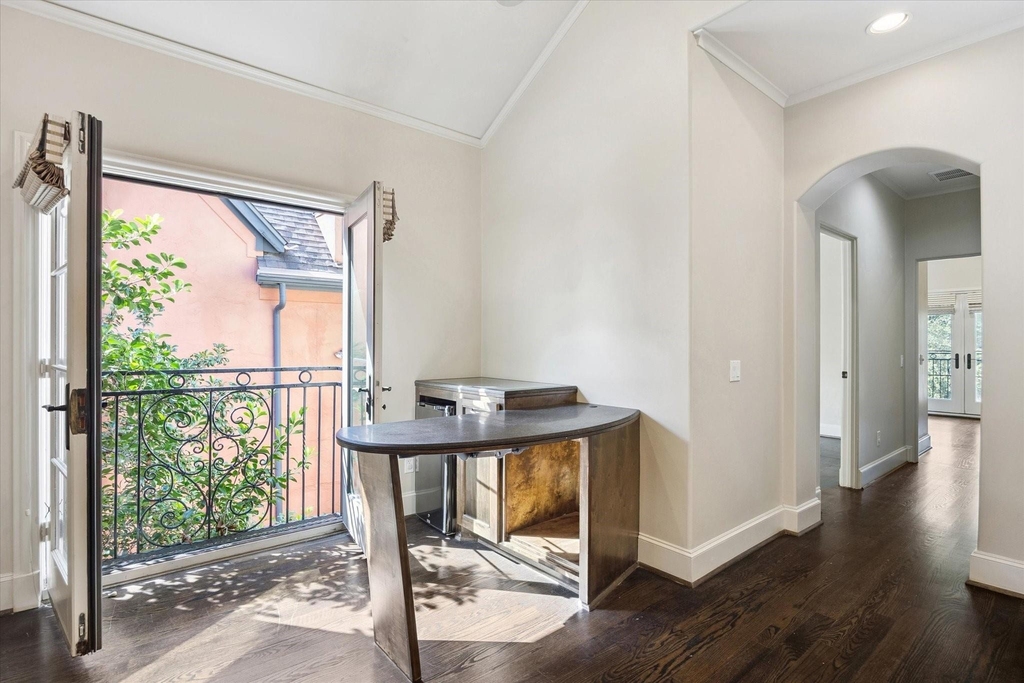 2145 Fairview Avenue - Photo 39