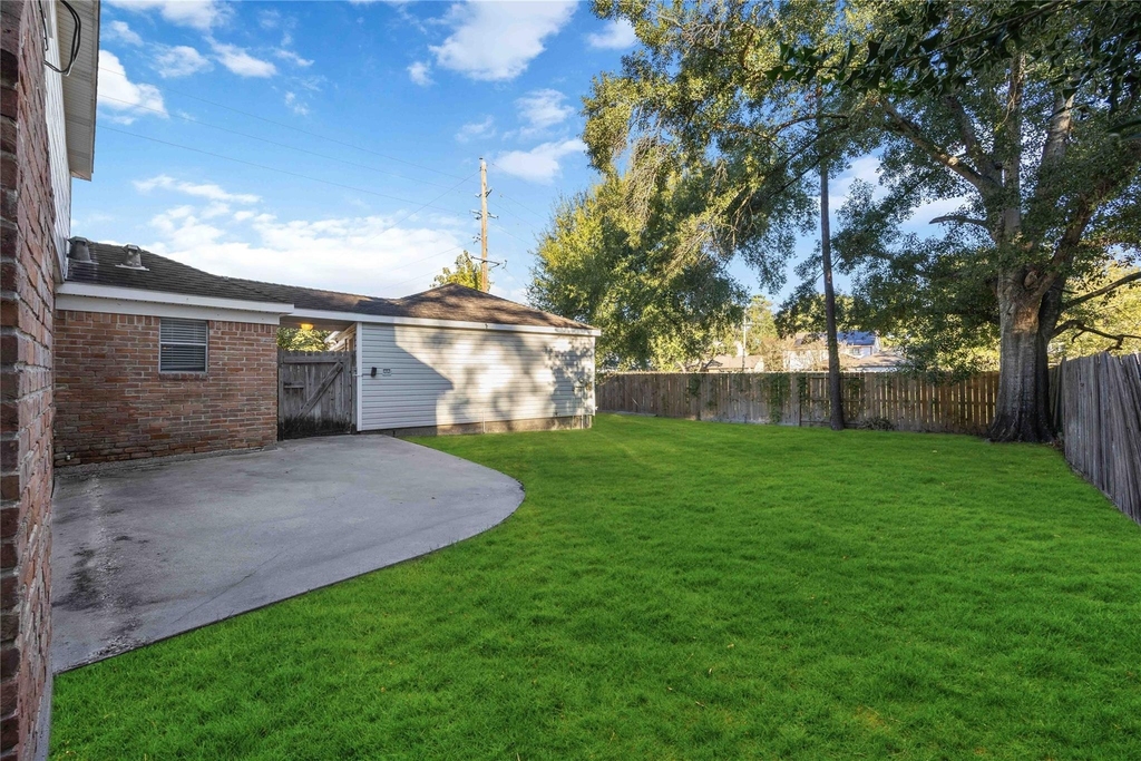 5411 Mossy Timbers Drive - Photo 28