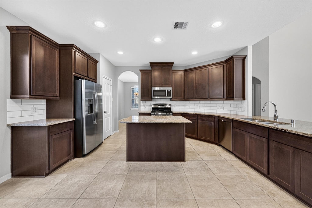 29122 Parker Trace Drive - Photo 21
