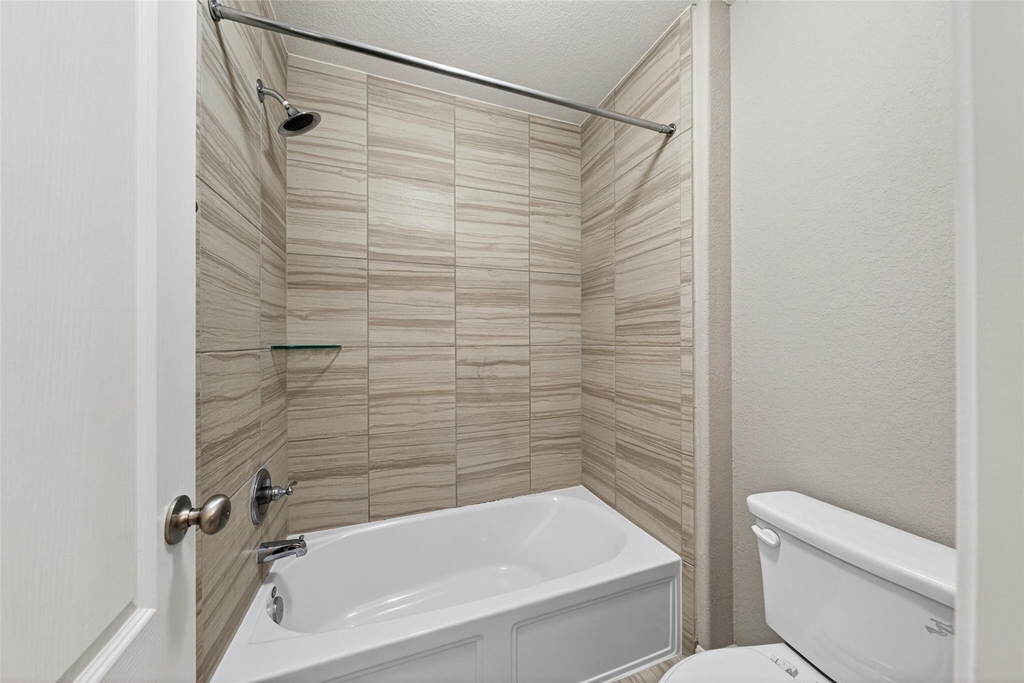 29122 Parker Trace Drive - Photo 35