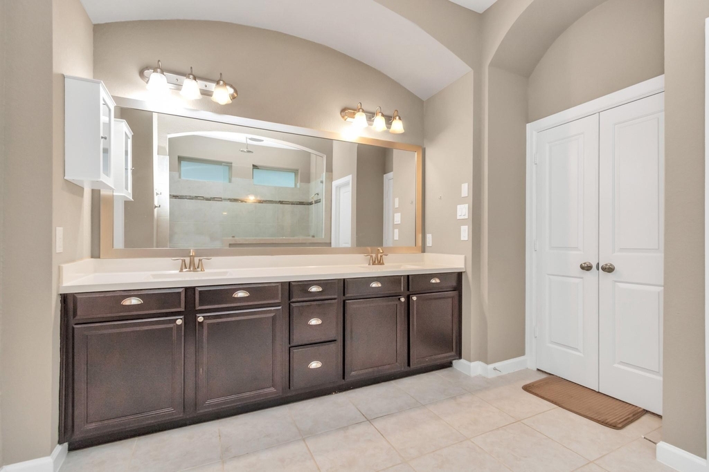 2627 Lazy Vine Lane - Photo 16