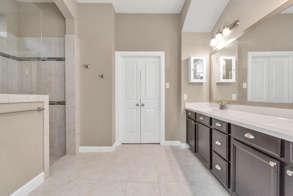 2627 Lazy Vine Lane - Photo 17
