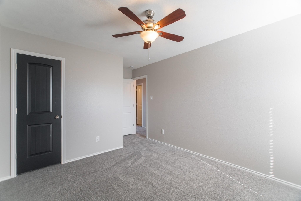 7247 Basque Country Drive - Photo 41