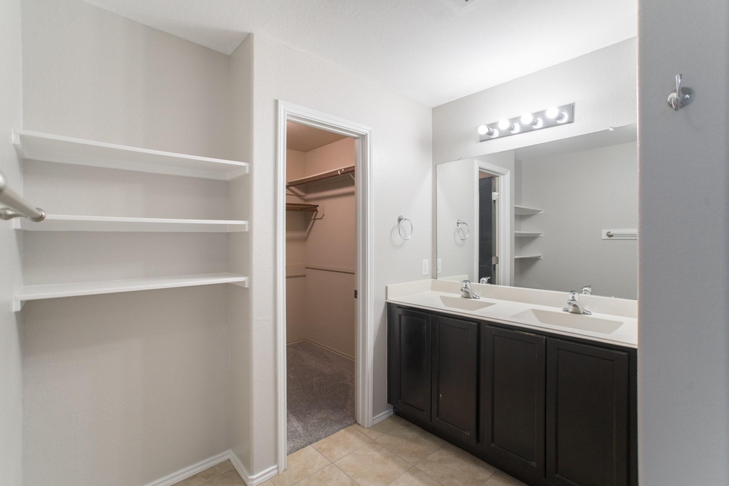 7247 Basque Country Drive - Photo 30