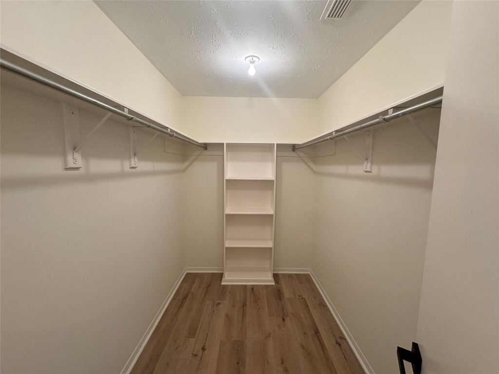 12827 Waybridge Street - Photo 11