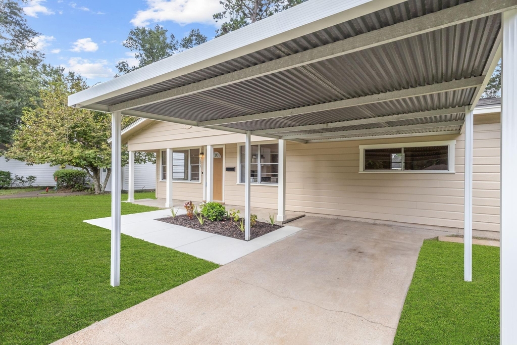 695 Callaway Drive - Photo 6