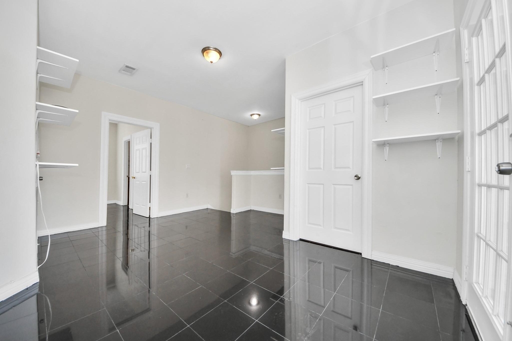 3014 Chenevert Street - Photo 31