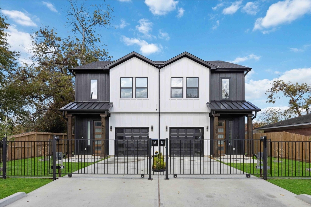 964 Lucky Street - Photo 0