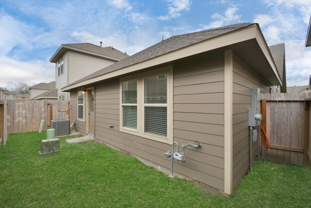15826 Menlow Bend Drive - Photo 38