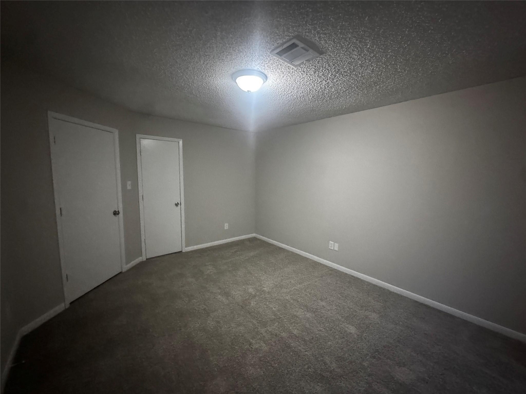 591 Spruce Drive - Photo 9