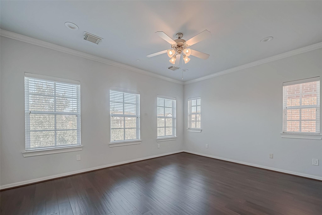 38 Islewood Boulevard - Photo 33