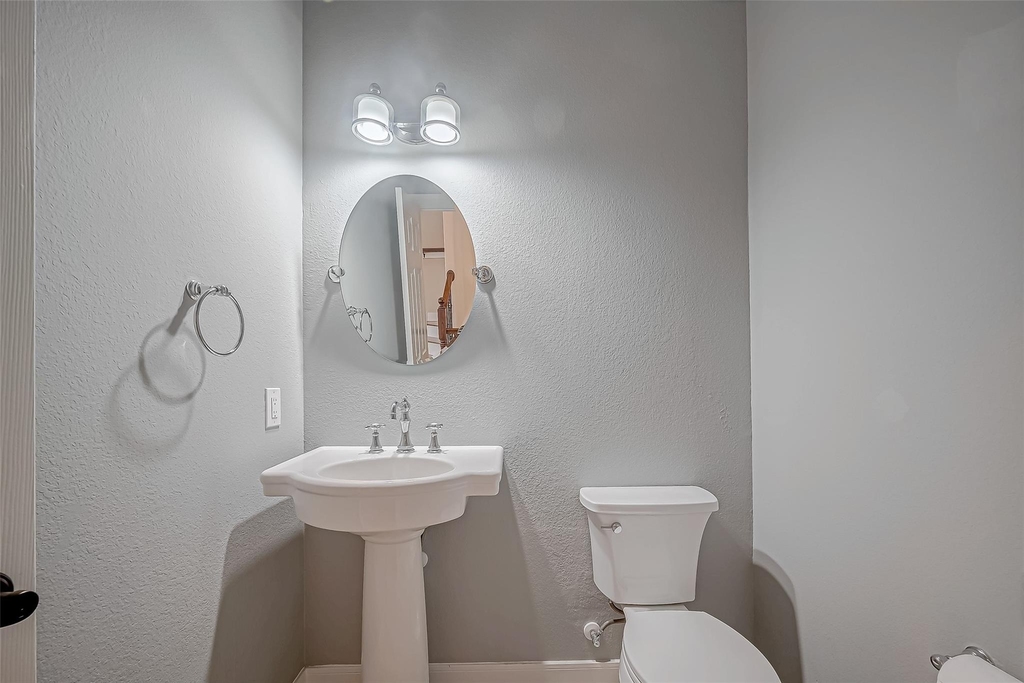 38 Islewood Boulevard - Photo 22