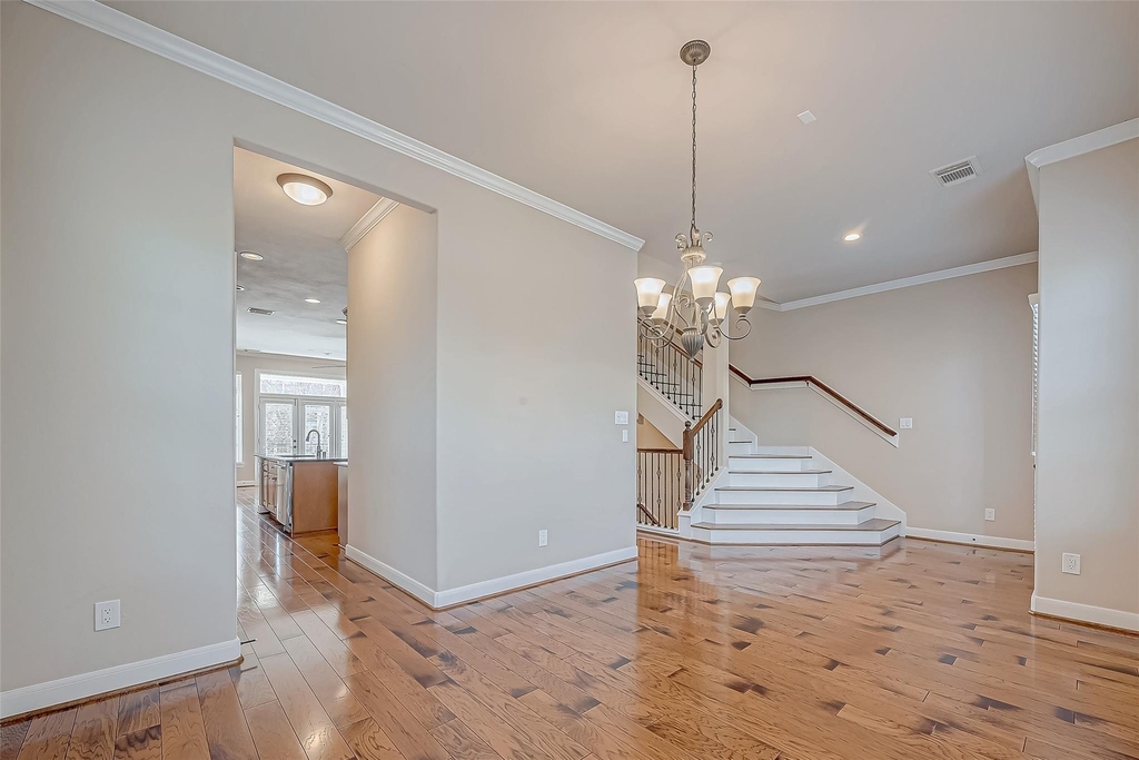 38 Islewood Boulevard - Photo 8