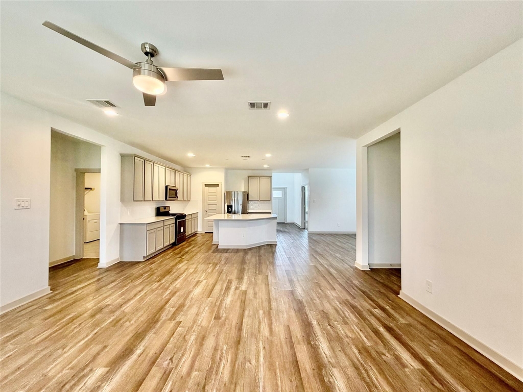 3563 Finn Landing Lane - Photo 4