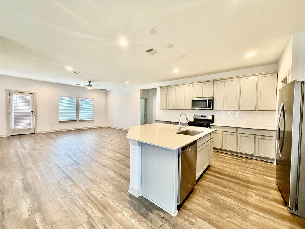 3563 Finn Landing Lane - Photo 5