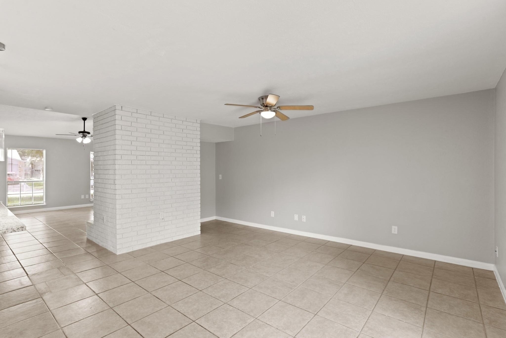 6827 Gettysburg Drive - Photo 12