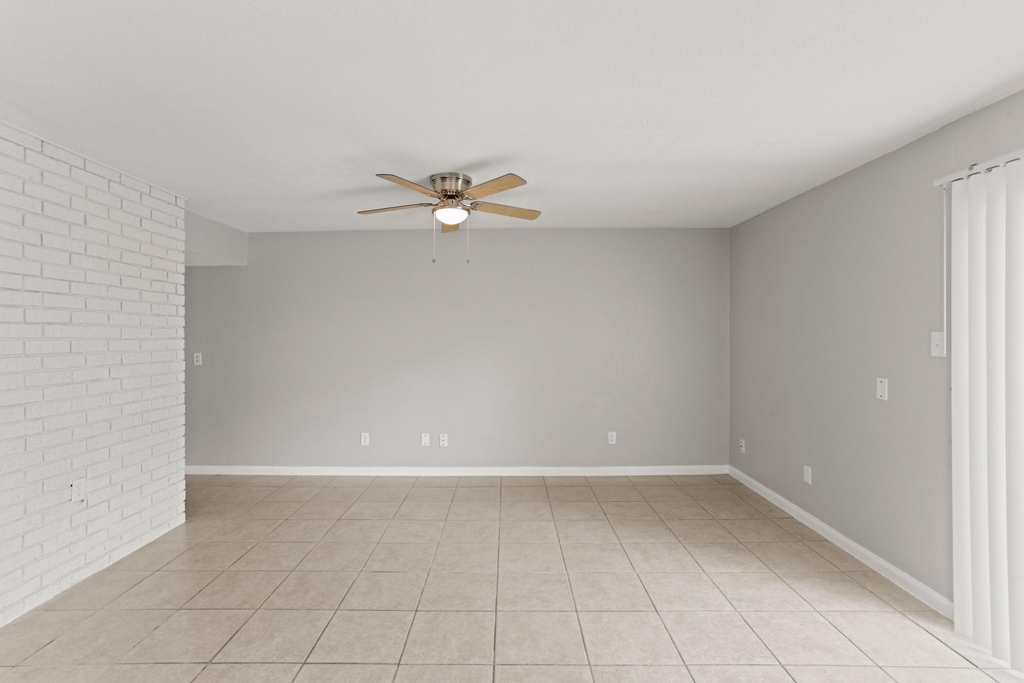 6827 Gettysburg Drive - Photo 11