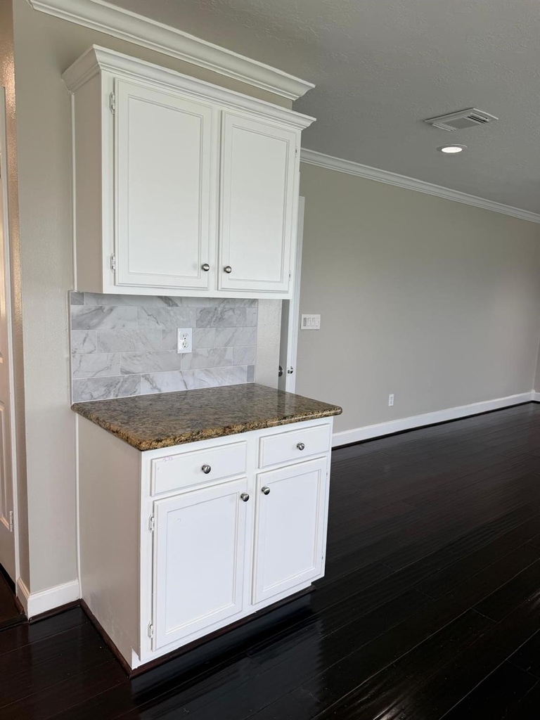5006 Spring Branch Drive - Photo 39
