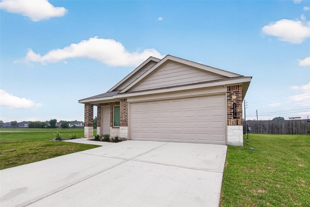 2074 Legacy Hills Drive - Photo 3