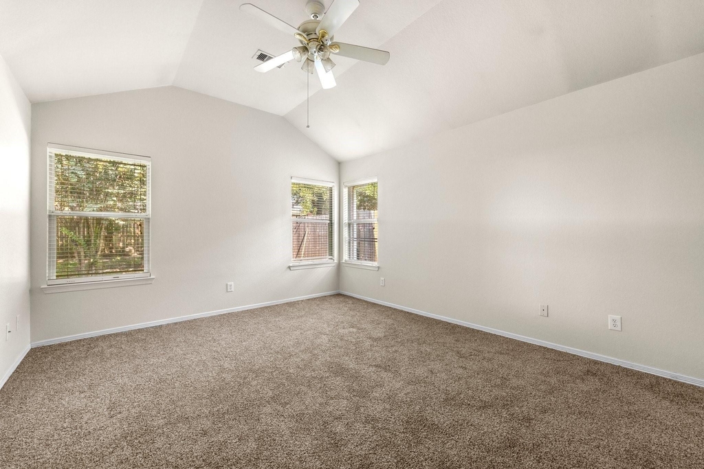 7815 Mary Katheryns Crossing - Photo 12