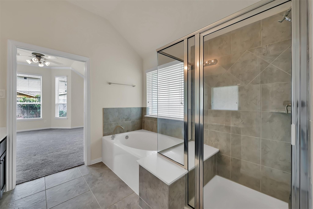21331 Somerset Shores Crossing - Photo 13